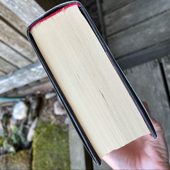 🌷 Breaking Dawn First Edition Hardcover Book By Stephanie Meyer - Picture 9 of 16